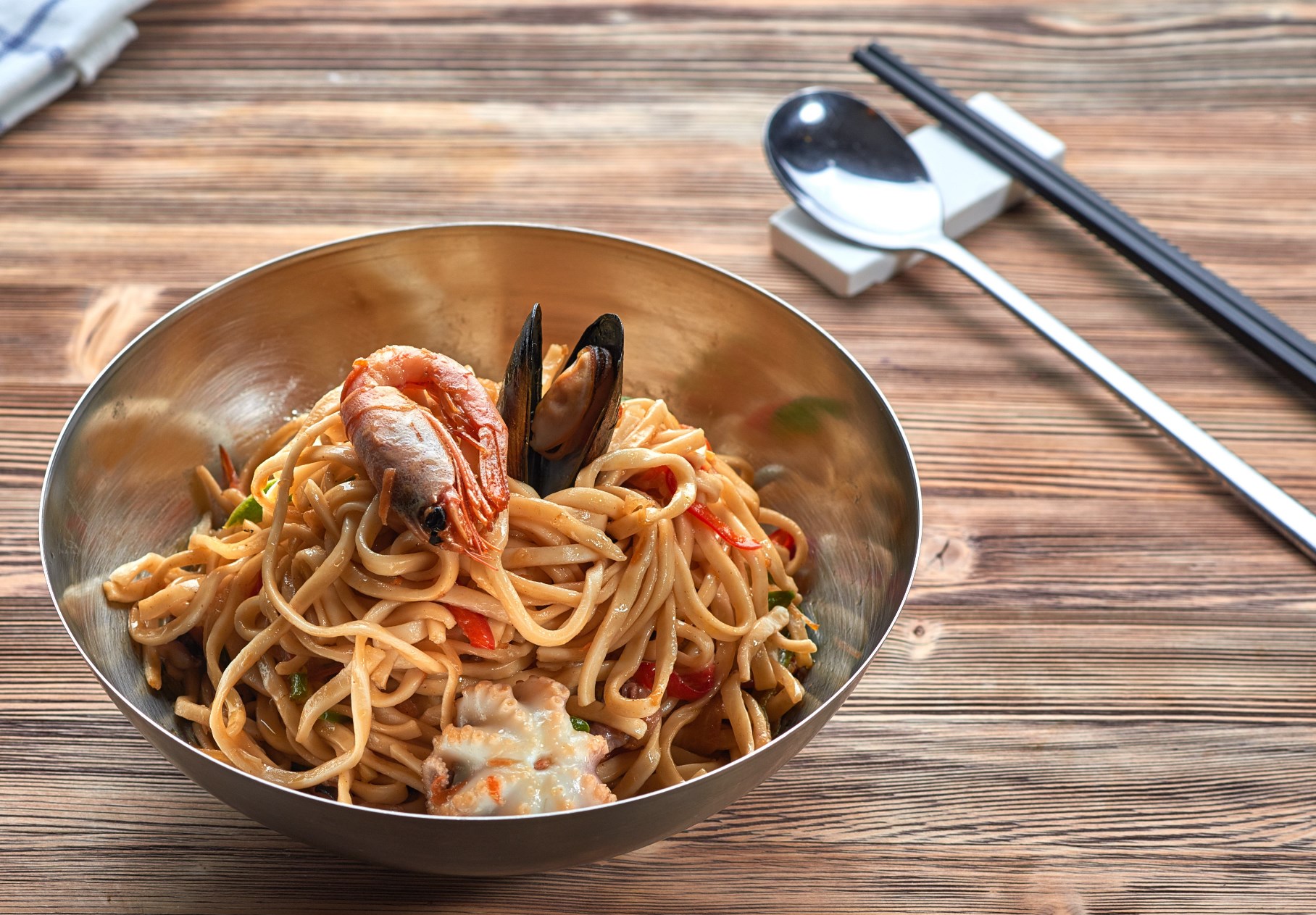 Лапша с морепродуктами